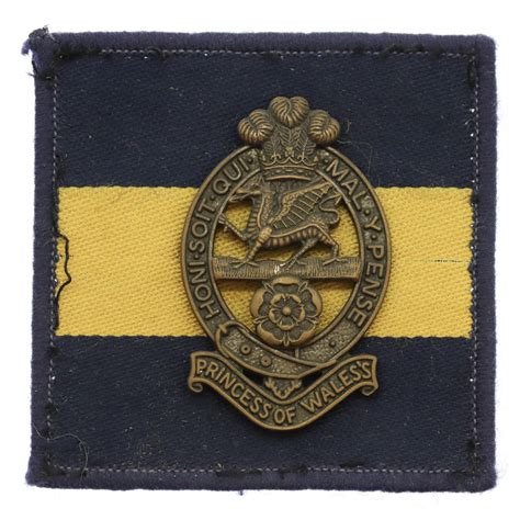 Princess Of Waless Royal Regiment Cap Badge