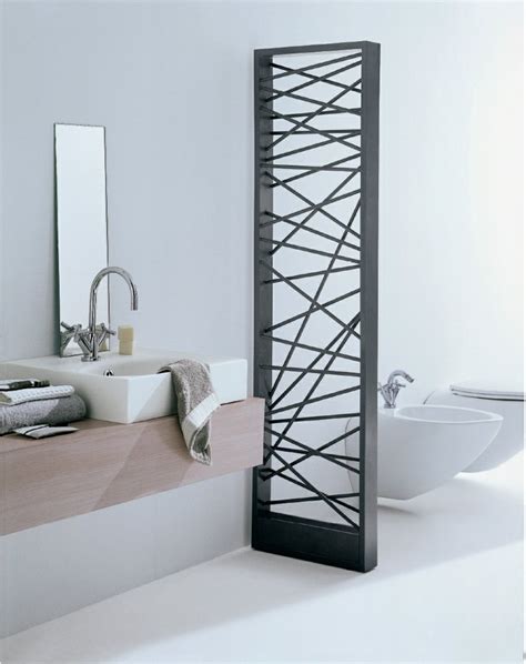 Radiateur design et sèche serviette pour la salle de bain