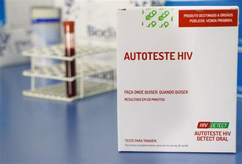 Autoteste para diagnóstico de HIV é oferecido gratuitamente na Capital