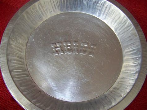 A Vintage Heidis Pies Tin Have To Have One If I Ever Find One