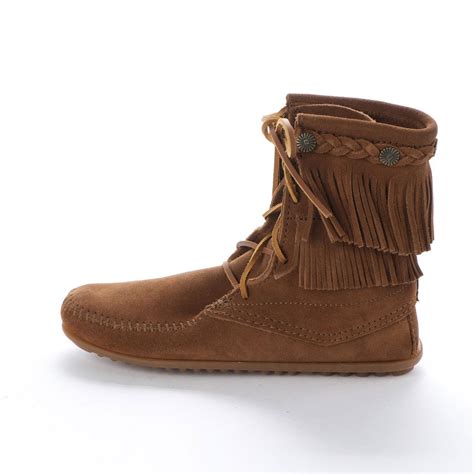 ミネトンカ Minnetonka Double Fringe Tramper Boot （ダスティブラウン） ファッション通販