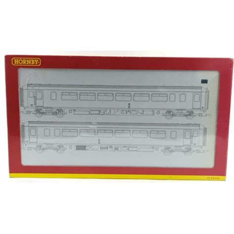 One Railways Class 156 2 Car Dmu Manufactured By Hornby Makers