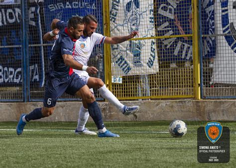 Calcio Siracusa Sconfitto A Modica Vince Il Real Siracusa Belvedere