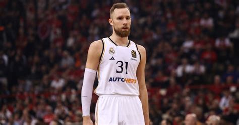 Dzanan Musa Named EuroLeague January MVP With Career High Numbers