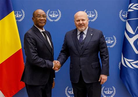 Cpi Le Ministre De La Justice Rencontre Le Procureur Karim Khan Tchad