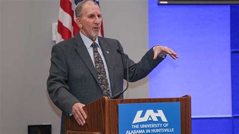 Uah Engineering News Uah Distinguished Lecturer Dr Ron Ross On