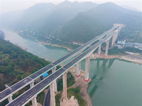 图片新闻渝武高速复线北碚至合川段正式通车！ 重庆日报