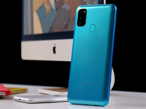 ТОП—7. Лучшие смартфоны OLED (AMOLED, Super AMOLED) экраном. Январь ...