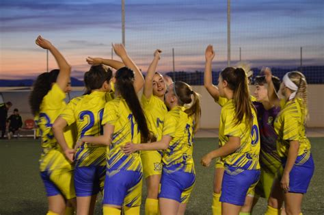 El S Nior Femenino Del Yecla Cf Tiene La Permanencia A Tiro