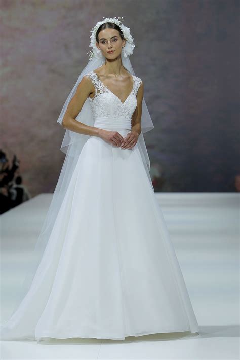 Marchesa For Pronovias Nueva Colecci N Pronovias