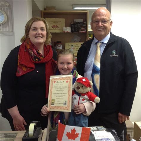 Stanley Giving Out Best Decorated Premises Certificates With Mayor