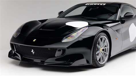 Met deze Ferrari kun je onmogelijk een snelheidsboete rijden - TopGear
