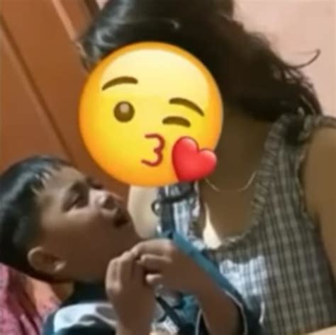 Viral Bocil Tak Sengaja Belanja di Olshop hingga Rp2 Juta - Herald ID