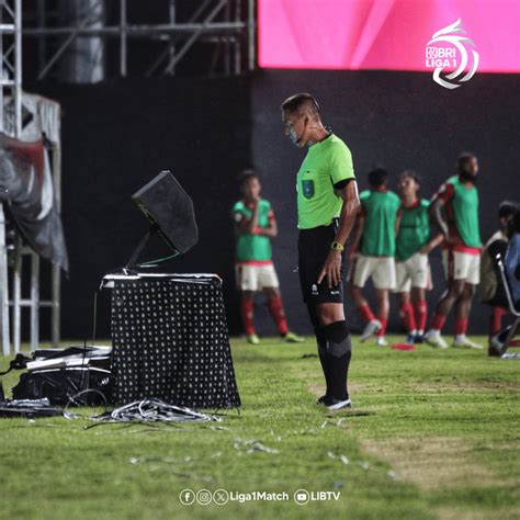 Debut VAR Di Liga 1 2023 24 Persib Bandung Mendapat Penalti Pemain