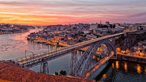 Luis I Bridge Porto Portugal