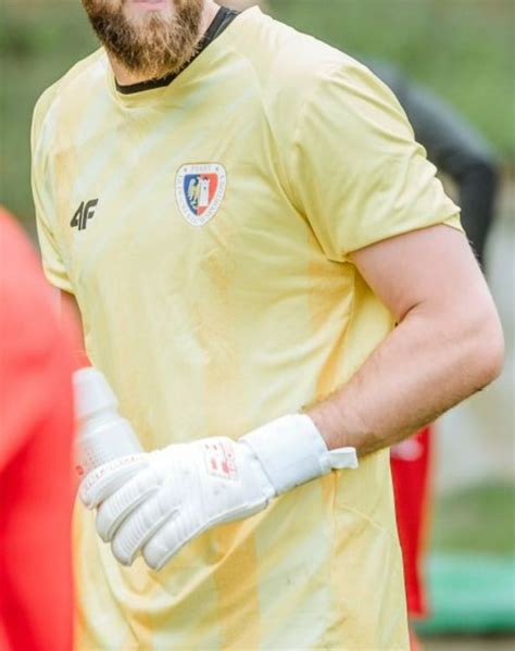 Piast Gliwice 2023 24 Pre Season GK Kit