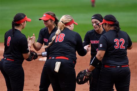 Uga Softball Roster 2024 Edith Gwenore