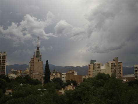 Emiten Alerta Amarilla Por Viento Zonda Lluvias Y Probabilidad De