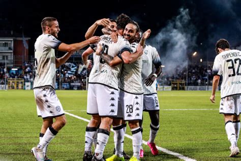 Play Off Serie C Colpo Del Cesena Pari Tra Foggia E Pescara