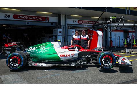 Neue Alfa Romeo Lackierung für GP Aserbaidschan AUTO MOTOR UND SPORT