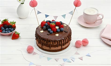 Naked Cake So Einfach Selber Machen Dr Oetker