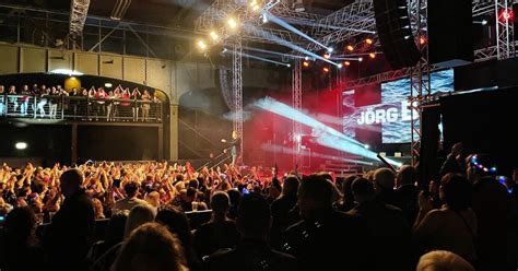 J Rg Bausch Live Konzert In Der Turbinenhalle Hitbarometer