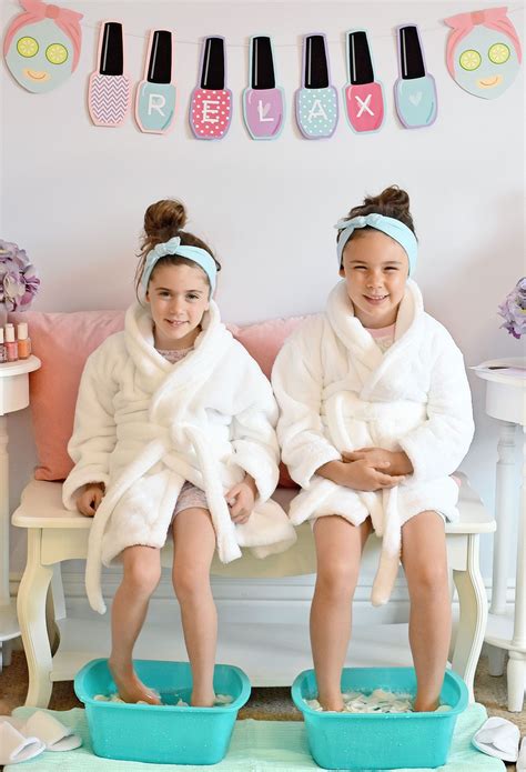 16 Ways To Have A Diy Spa Day At Home Ann Inspired