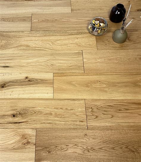 Natural Oak Plank Brushed Oiled Mm X Mm Engineered Wood Flooring