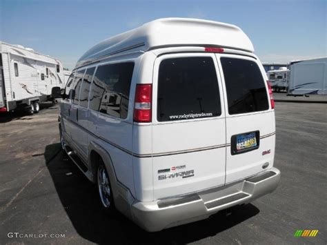 2010 Summit White GMC Savana Van LT 1500 Passenger Conversion 48925519