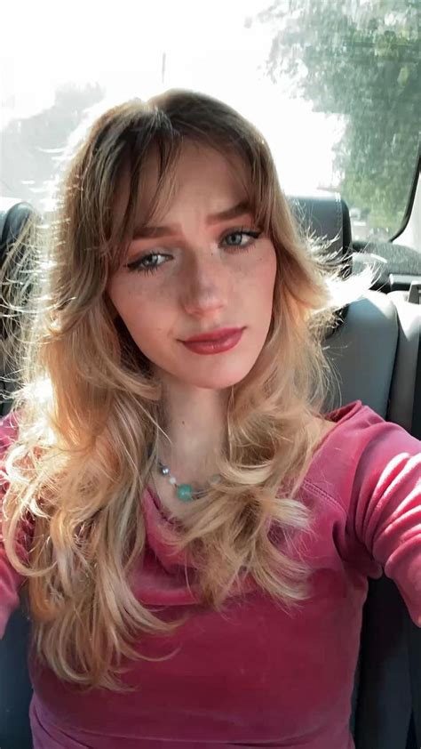 Hair Inspiration Blonde Honey Blonde Layers Curtain Bangs
