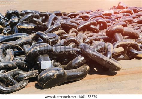 Big Chain Anchor Shackle Steel Lay Stock Photo Edit Now 1661158870