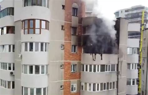 Incendiu Puternic Ntr Un Bloc Din Medgidia Oameni Au Ajuns La Spital