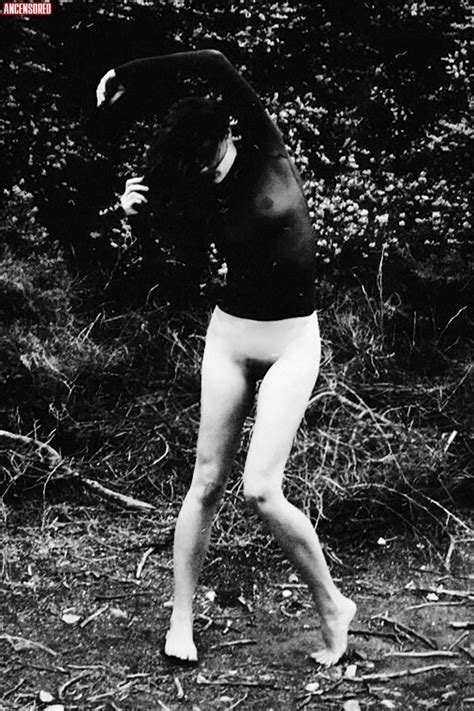 Naked Olivia North Added 12 14 2016 By FanOfCMNF