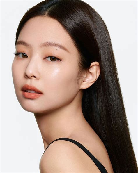 Kim Jennie Clean Makeup Eye Makeup Foto Face Met Gala Dresses S