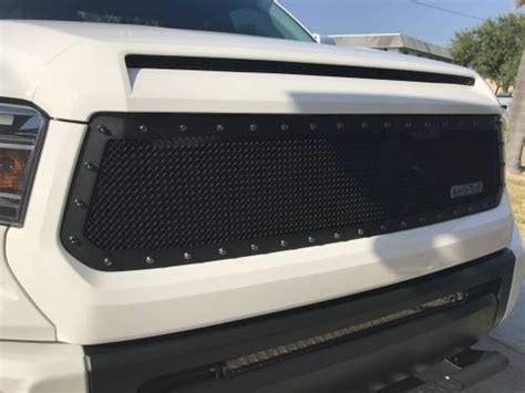 2014-2020 Toyota Tundra Custom Truck Grilles | Royalty Core