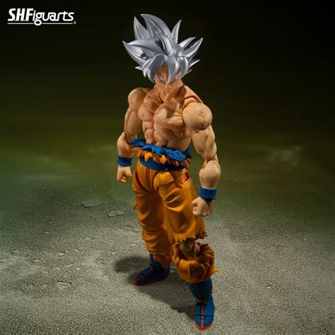 Shfiguarts Son Goku Ultra Instinct Toyotaro Edition