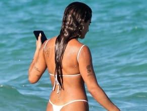 Isabella Ladera Nude Aznude