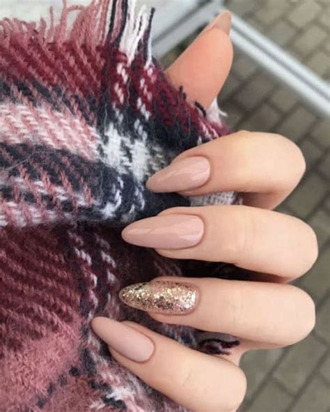 Gorgeous Fall Nail Art Design Ideas That Perfect For Any Occasion