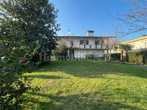 Vendita Villa Unifamiliare In Via Giuseppe Viner Forte Dei Marmi