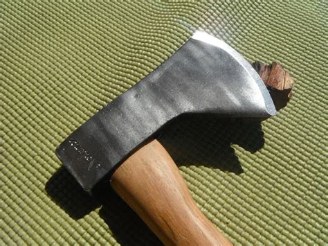 NICE VINTAGE NORLUND HUDSON BAY HATCHET AXE AX With Handle It Is Sharp