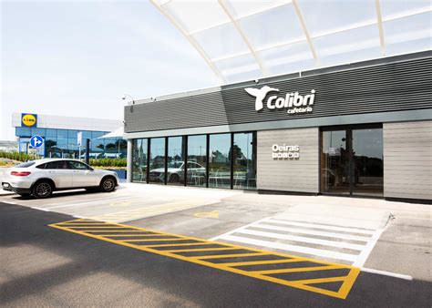 area de servico da  reabre  novo espaco colibri