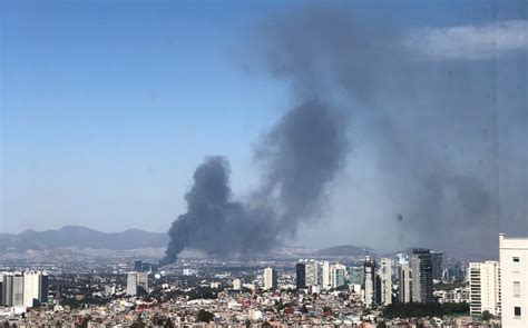 Combaten Un Incendio En Una Fábrica De La Alcaldía Azcapotzalco Proceso