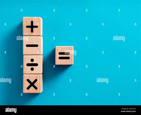 Símbolos Básicos De Operaciones Matemáticas Más Menos Multiplicar