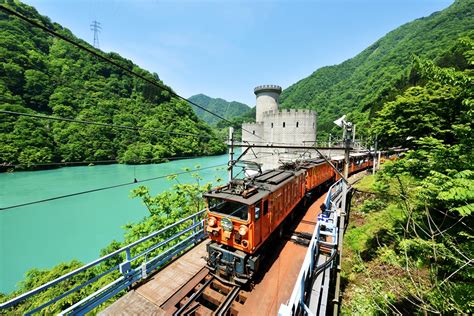 「黒部峡谷トロッコ電車」営業運転の開始について（6月1日より） お知らせ 黒部めぐり〈黒部・宇奈月温泉観光局 公式サイト〉