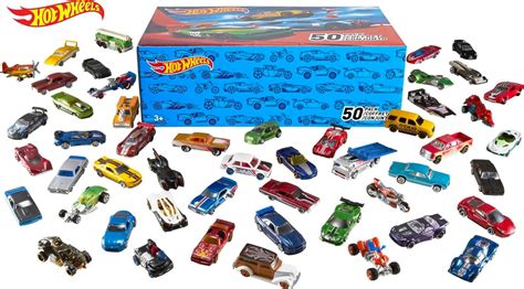 Amazon co jp Amazon co jp 限定ホットウィール Hot Wheels ベーシックカー 50カーパック 3才 V6697 おもちゃ