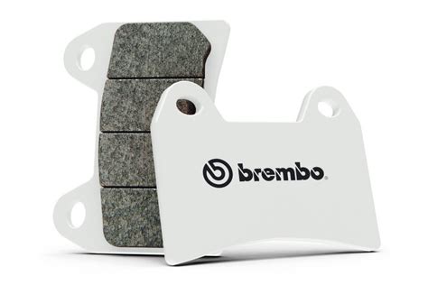 LA: νέα πάστα για τακάκια από τη Brembo
