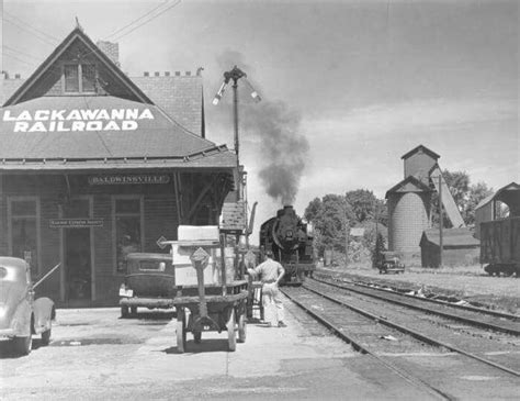 Baldwinsville railroad depot 1940's Syracuse New York, Railroad History, Great Places, Foreign ...