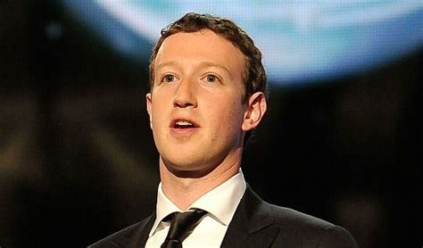 Mark Zuckerberg Irks Neighbors With High Wall at Hawaii Home – The Forward