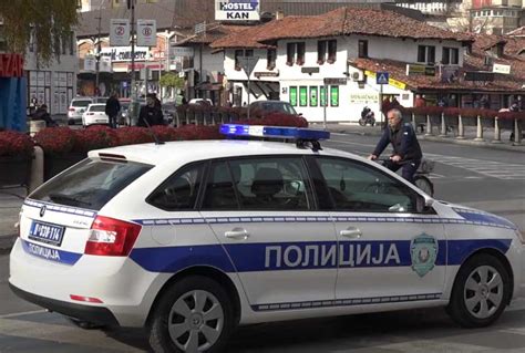 Akcija Novopazarske Policije Oduzeli Drogu Oru Je I Prona Li Lice Sa