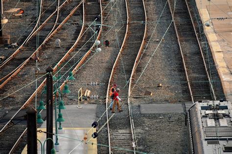 Video Camión Destrozado Al Ser Impactado Por Tren A Toda Velocidad En Nueva York El Diario Ny